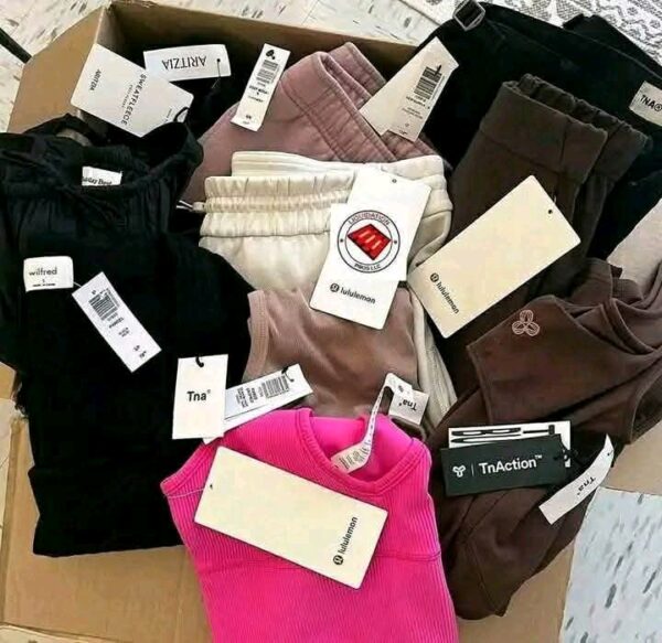 Lululemon clothe